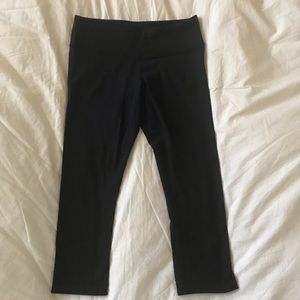 Lululemon Wunder Under Crop (Low Rise) Black Luon
